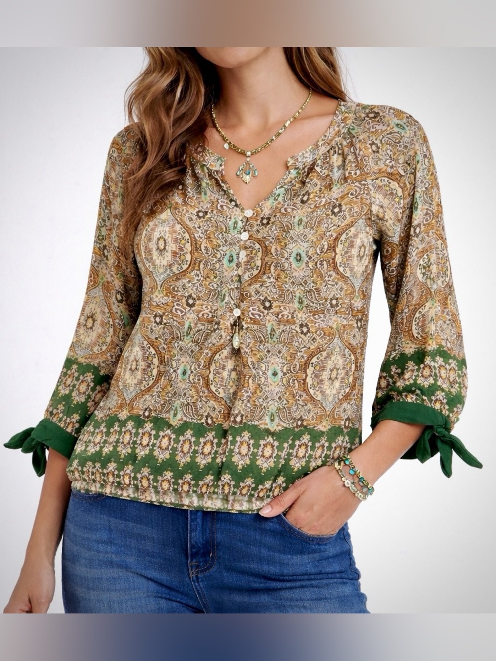 Fig & Flower Boho Paisley Blouse Green Tan
Rayon Top Tie Cuffs Elastic Hem Small